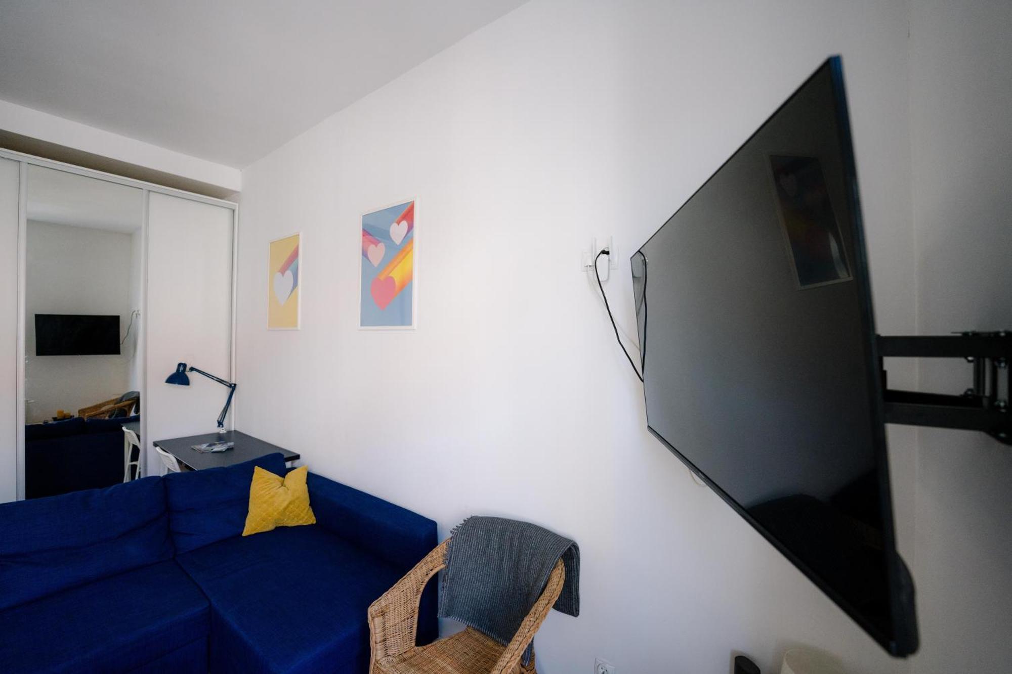 Restful Stay Apartment กรูจอนตส์ ภายนอก รูปภาพ